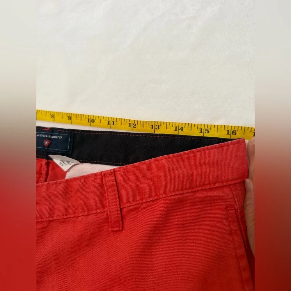 Saddlebred Mens Size 34 Bermuda Shorts Light Red Casual Pockets